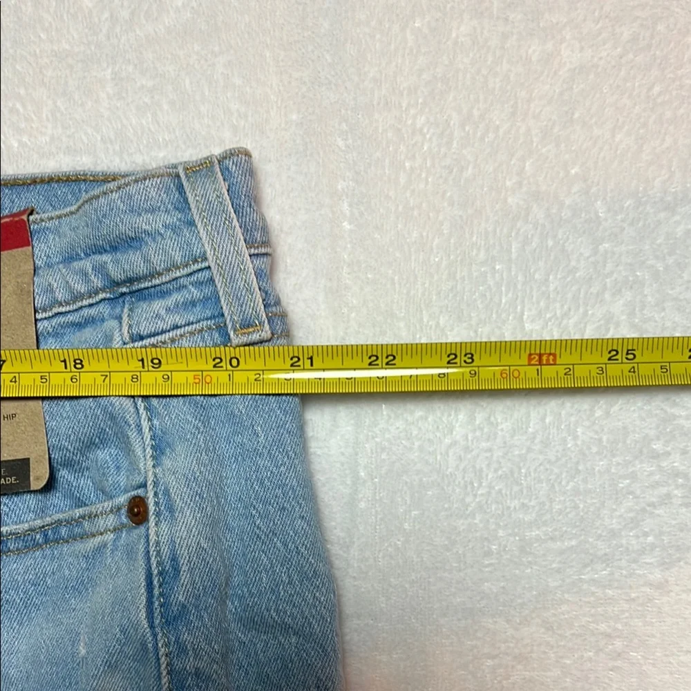 NWT Levi's 501 Blue Jean Shorts Distressed Cut-Off Style - Picture 11 of 11